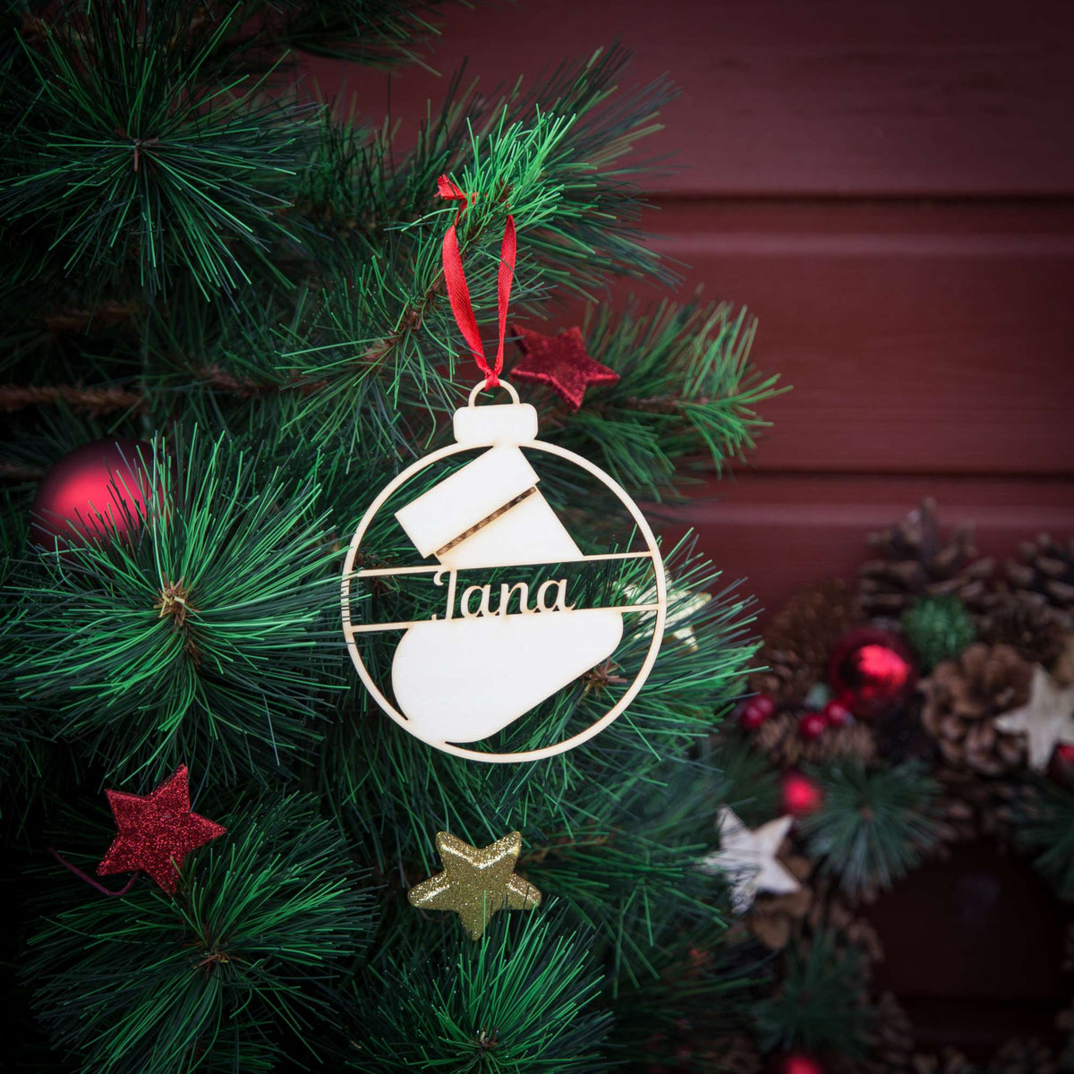 Weihnachtskugel aus Holz personalisiert mit Namen "Nikolaus Stiefel" ∅ 10 cm | Weihnachtsbaum Schmuck | Weihnachtsdeko | Christbaum