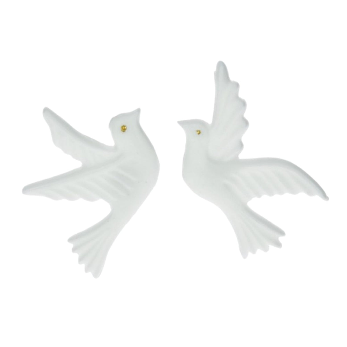 Wachstauben auf einer Hochzeitskerze angebracht